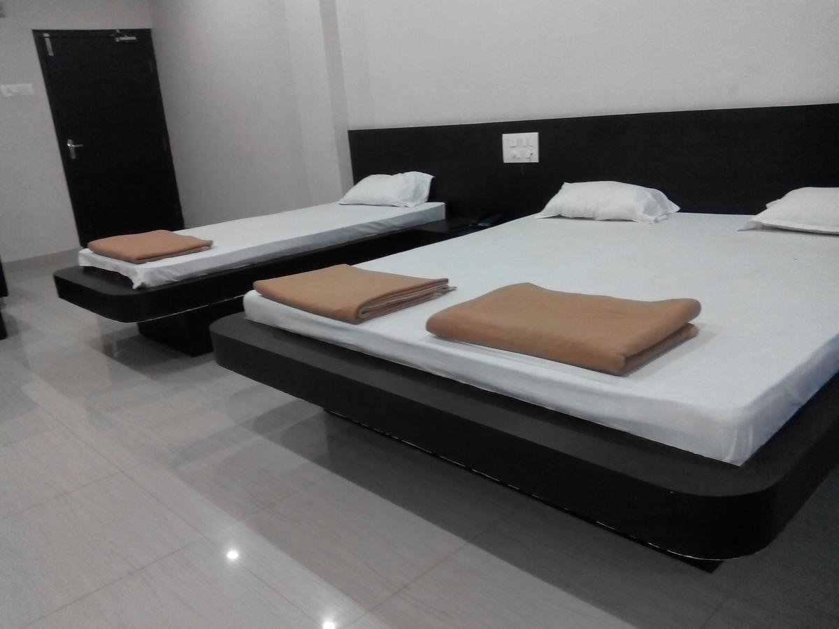 Hotel Bhammars Balangir Pokój zdjęcie