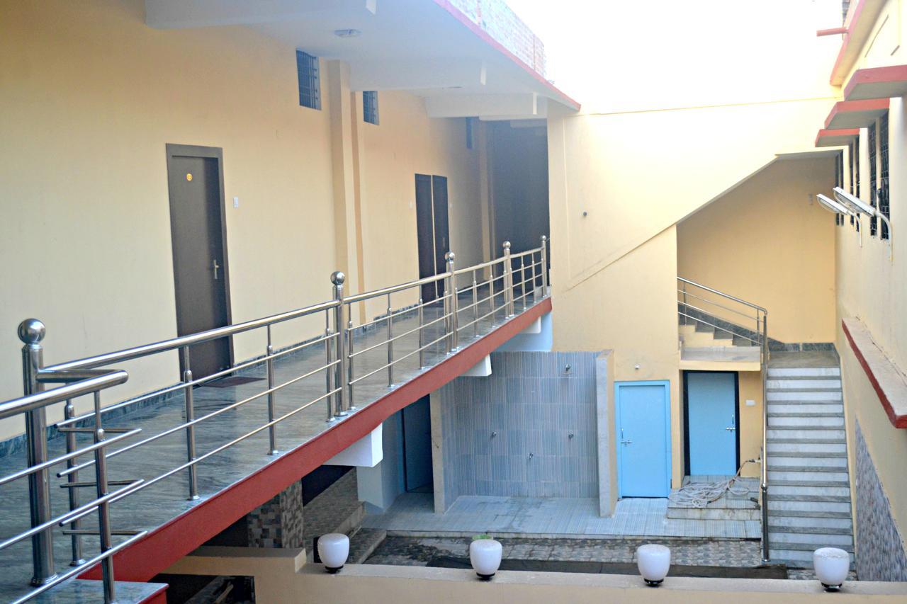 Hotel Bhammars Balangir Zewnętrze zdjęcie